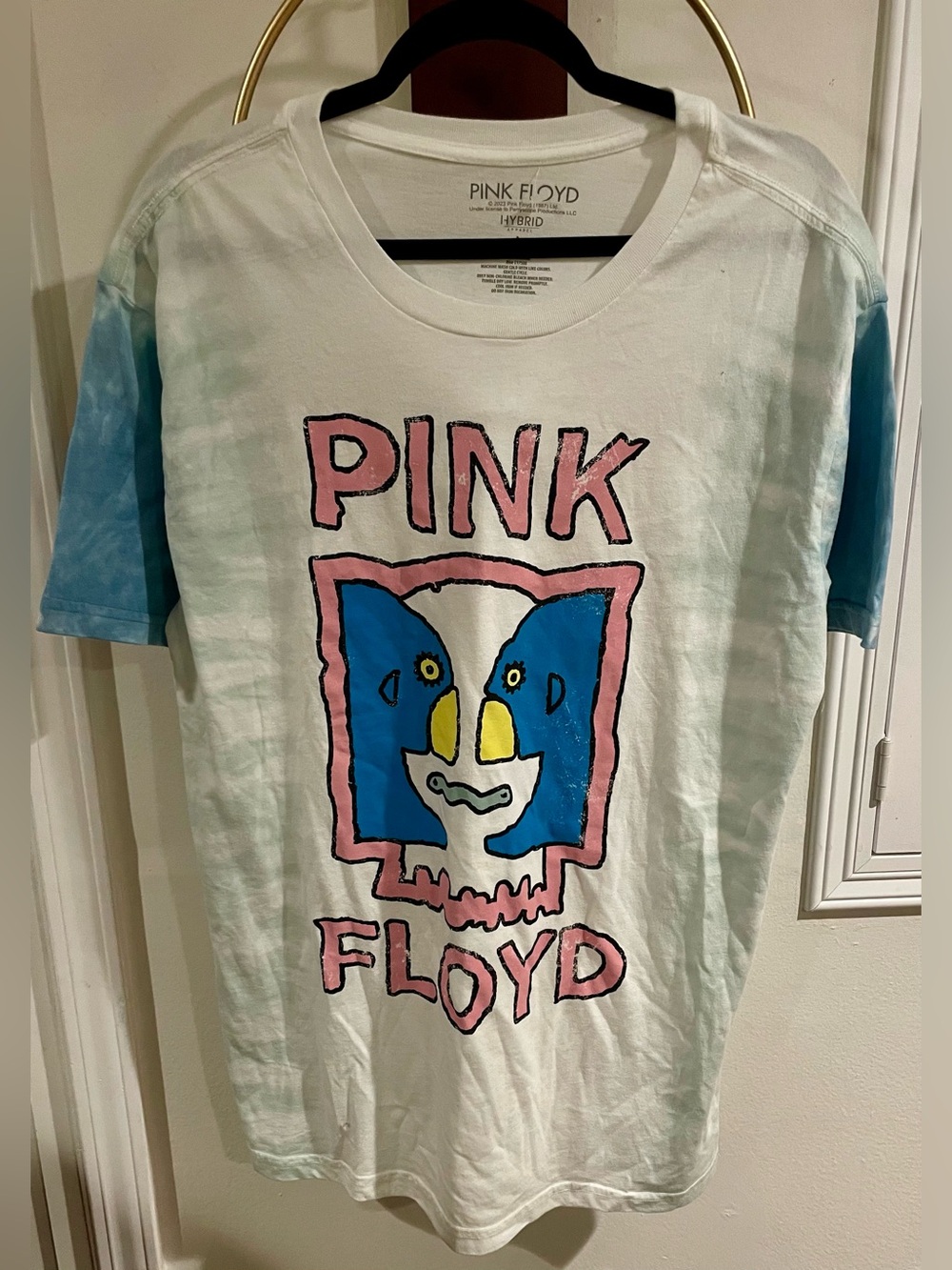 Pink Floyd Graphic Tee in White & Blue